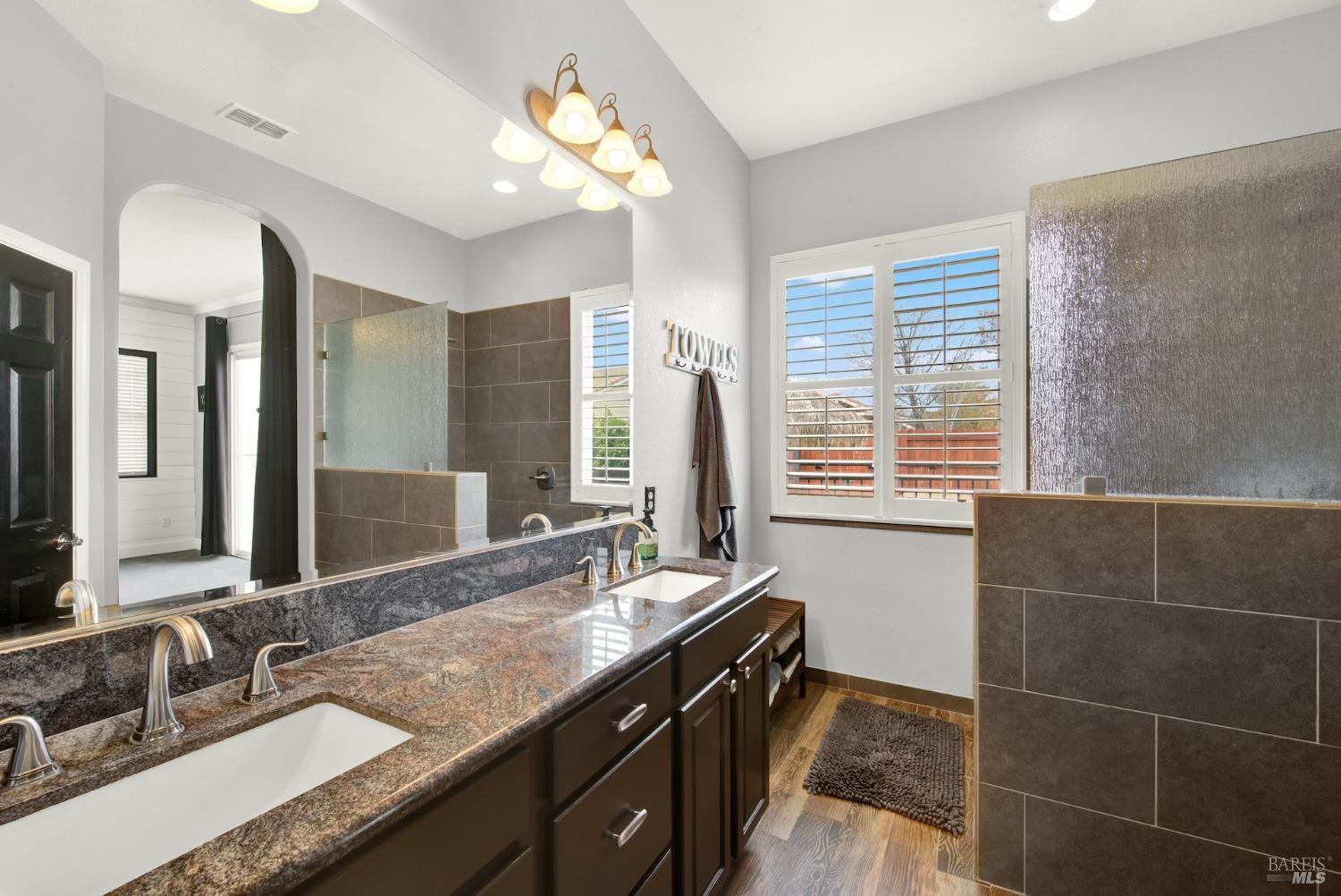 1025 Crystal Springs Dr