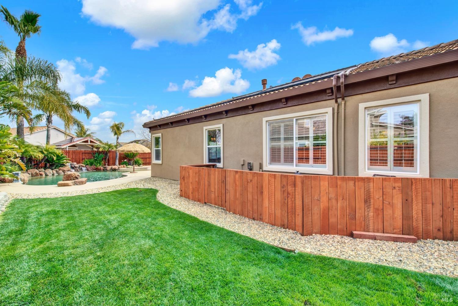 1025 Crystal Springs Dr