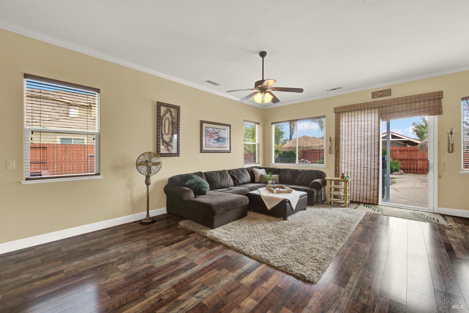 1025 Crystal Springs Dr