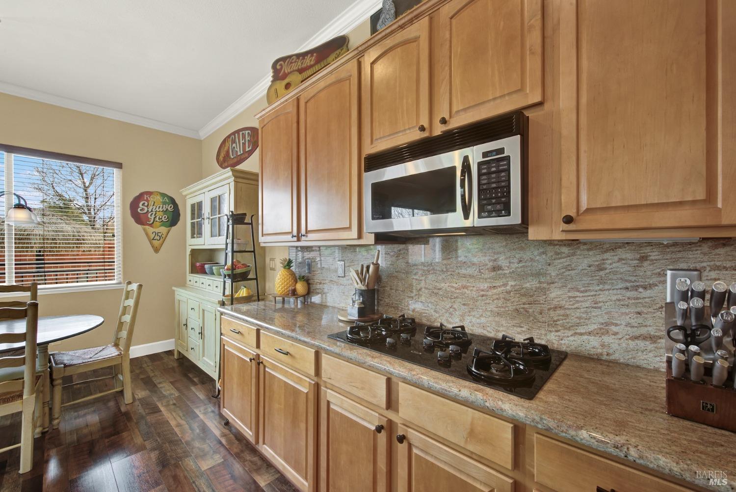 1025 Crystal Springs Dr