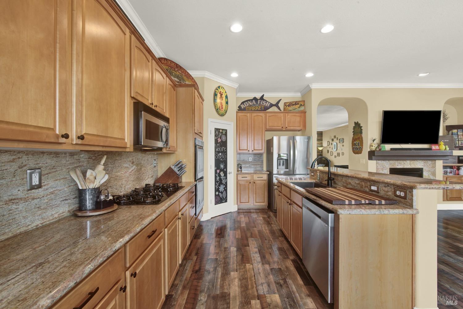 1025 Crystal Springs Dr