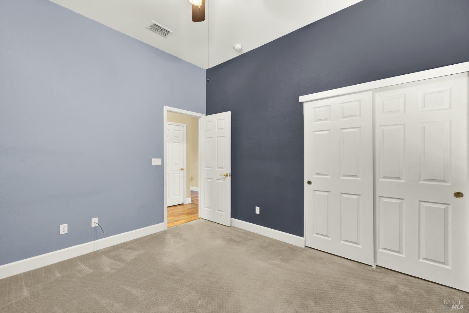 1025 Crystal Springs Dr