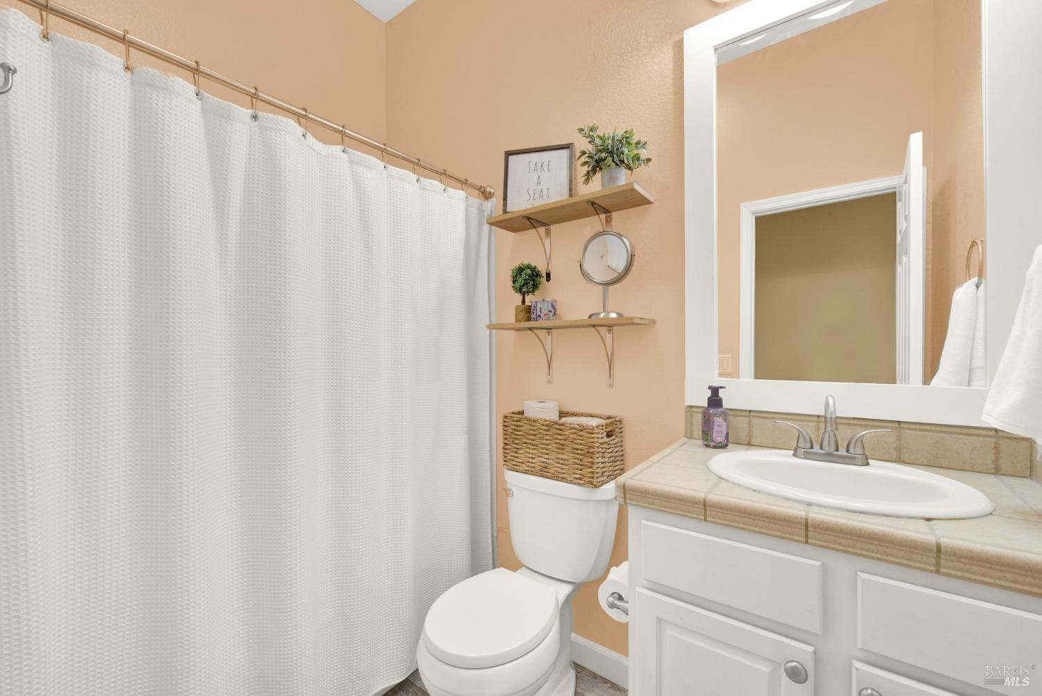 1025 Crystal Springs Dr