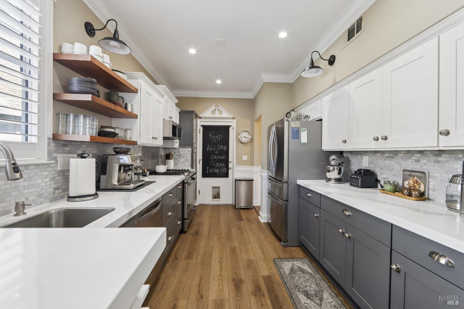 293 Cliff Walk Drive