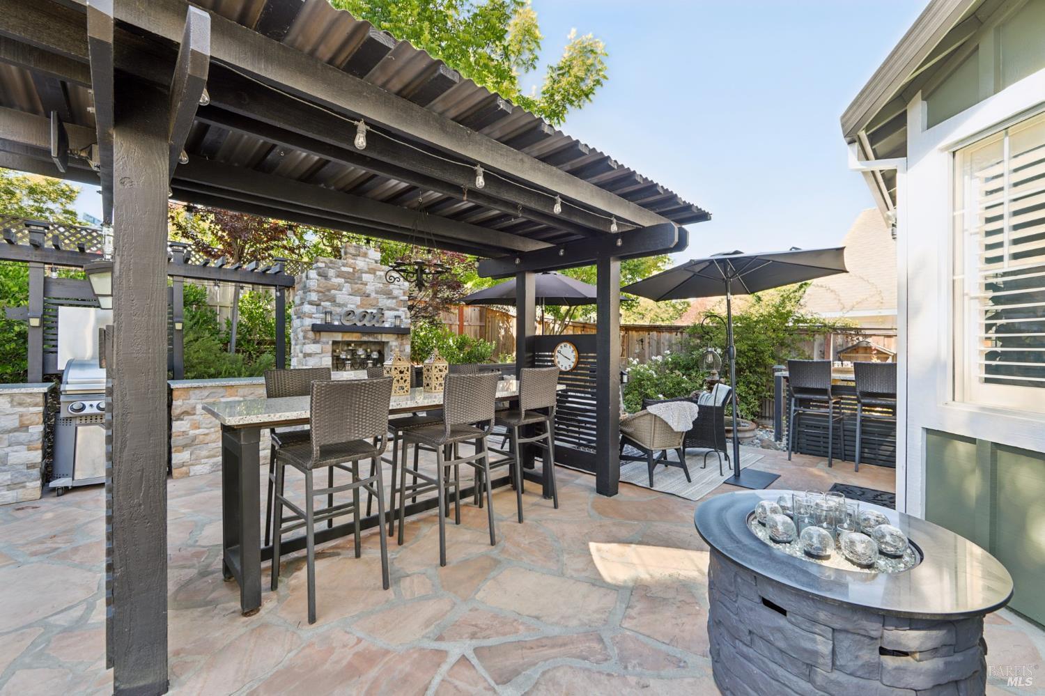 293 Cliff Walk Drive