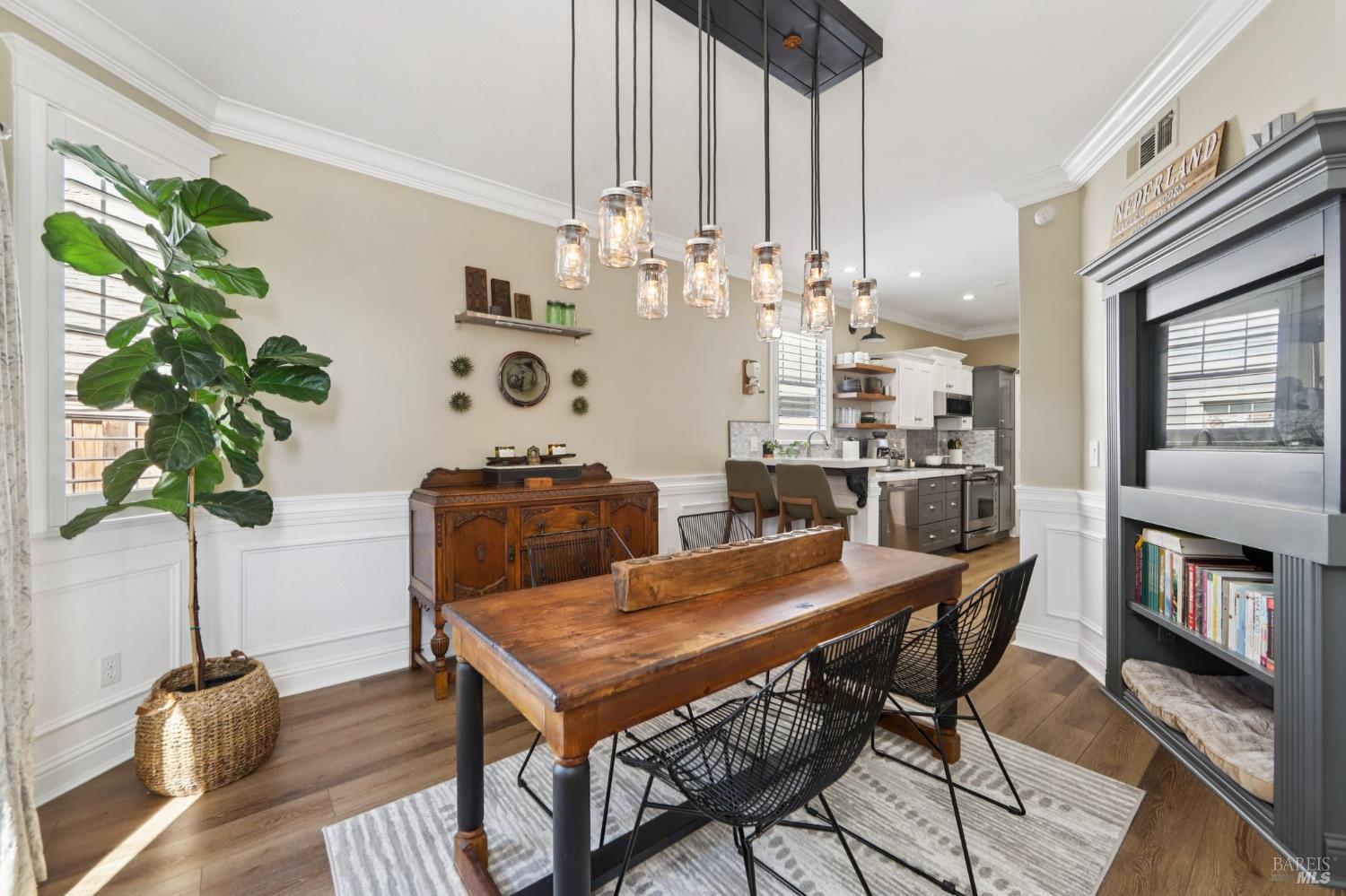 293 Cliff Walk Drive