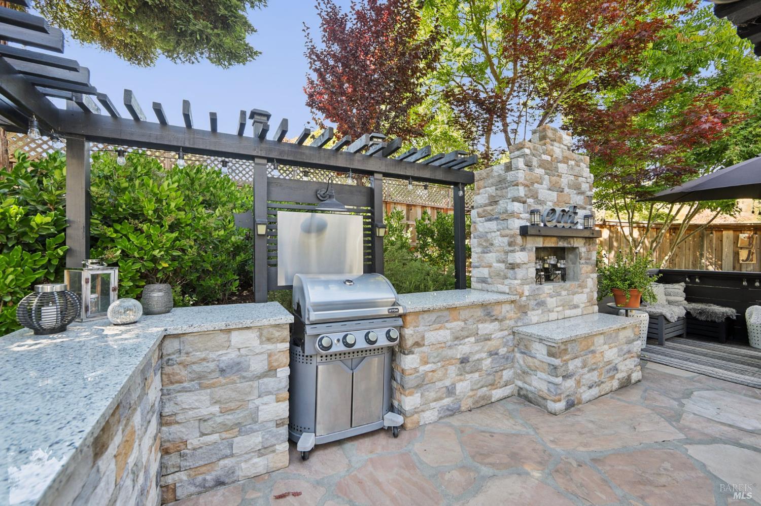 293 Cliff Walk Drive