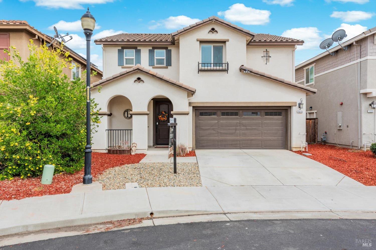 1215 Cornell Ct