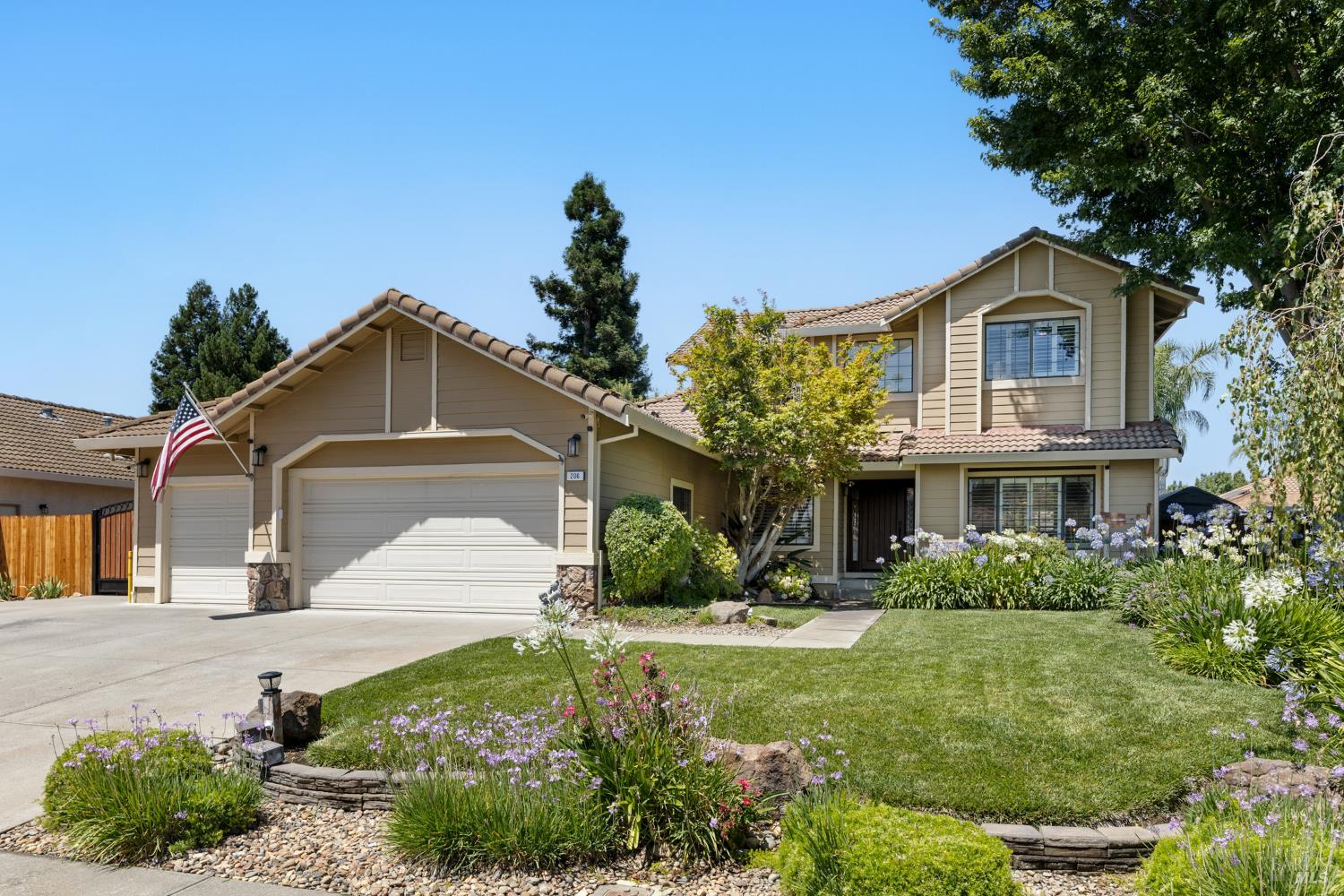 206 Willow Green Way