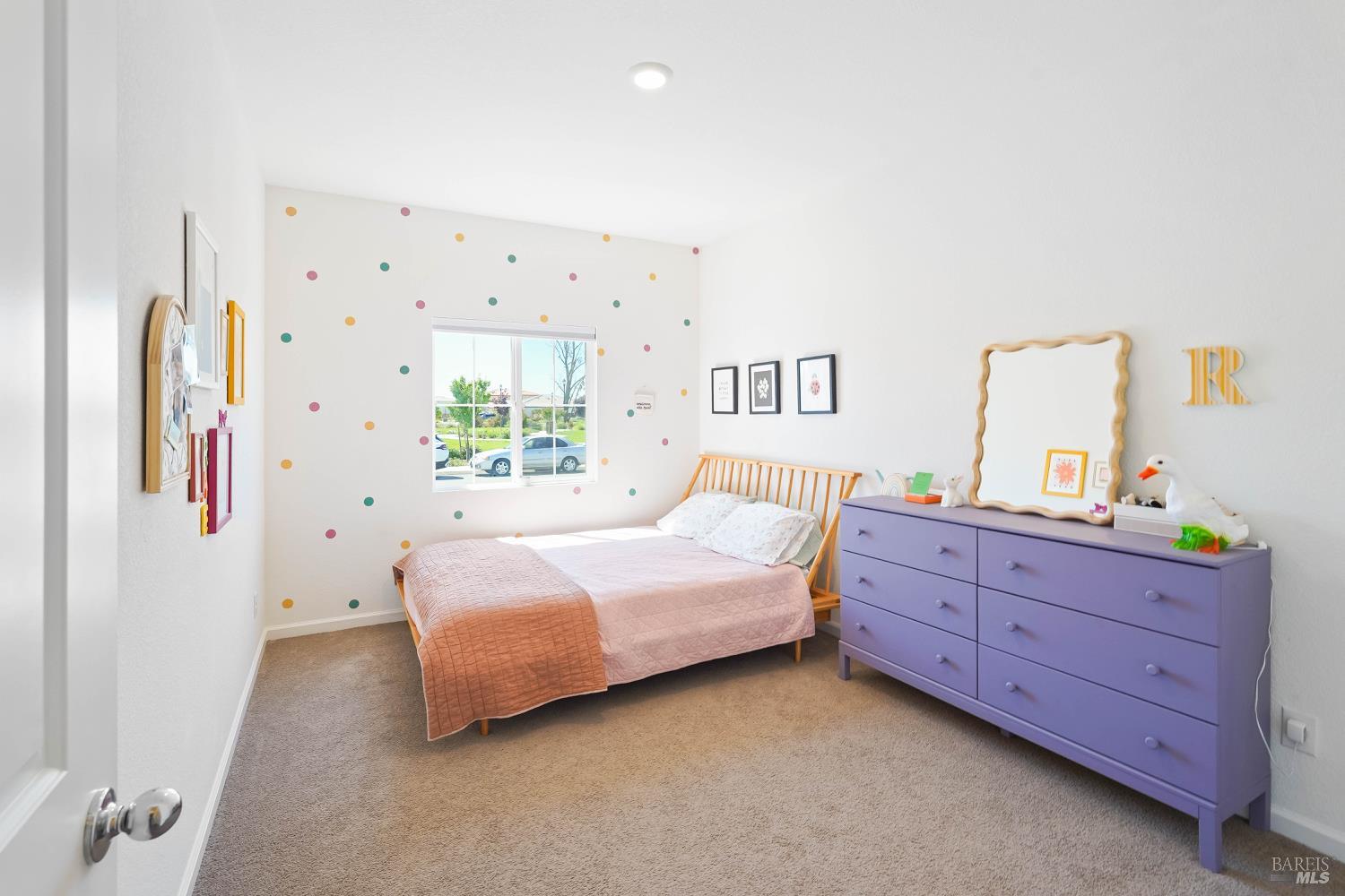 1780 Honeysuckle Way