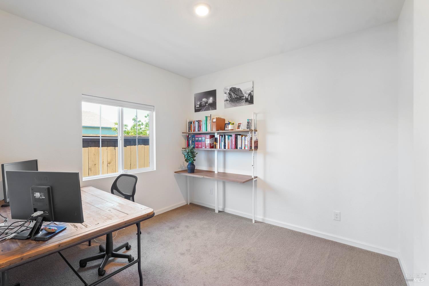 1780 Honeysuckle Way