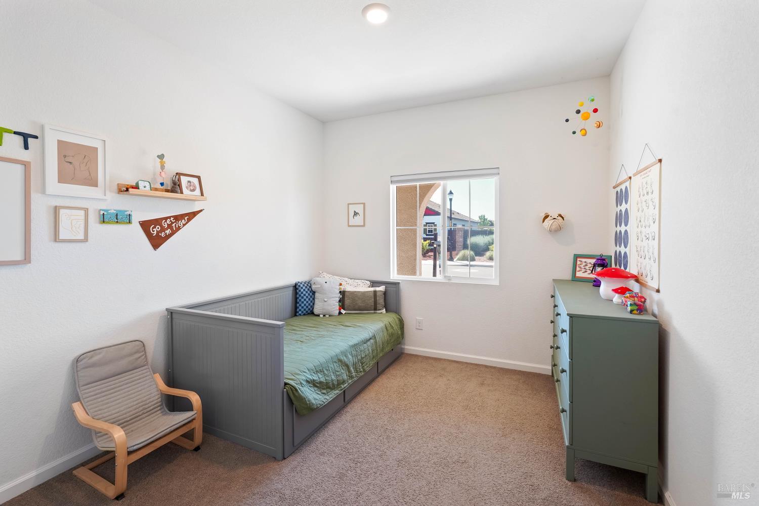 1780 Honeysuckle Way