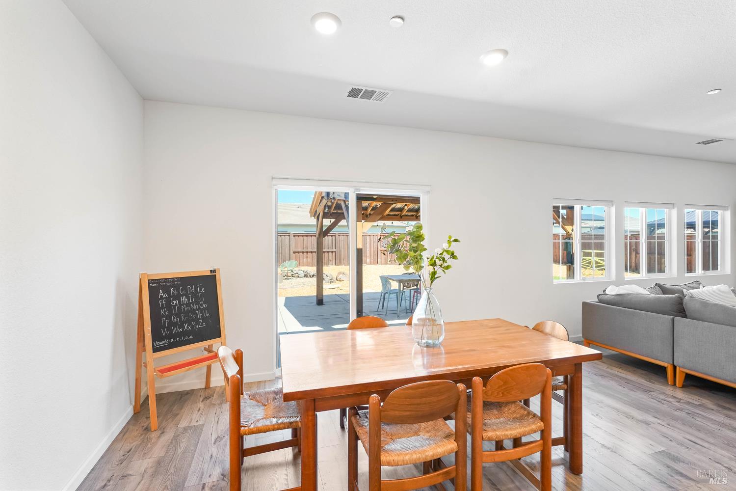 1780 Honeysuckle Way