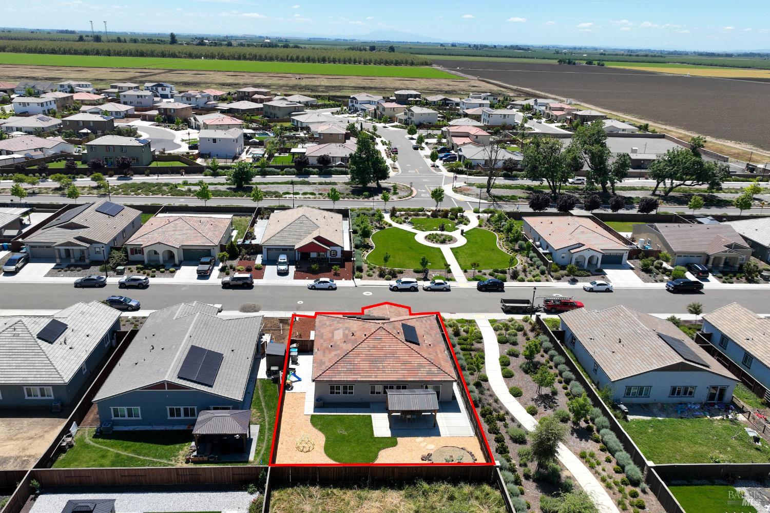 1780 Honeysuckle Way