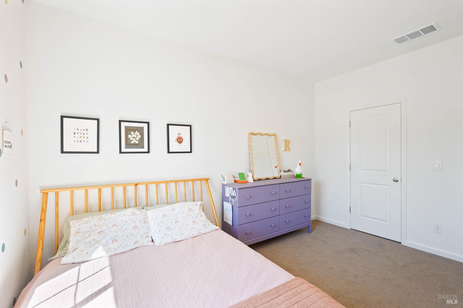 1780 Honeysuckle Way