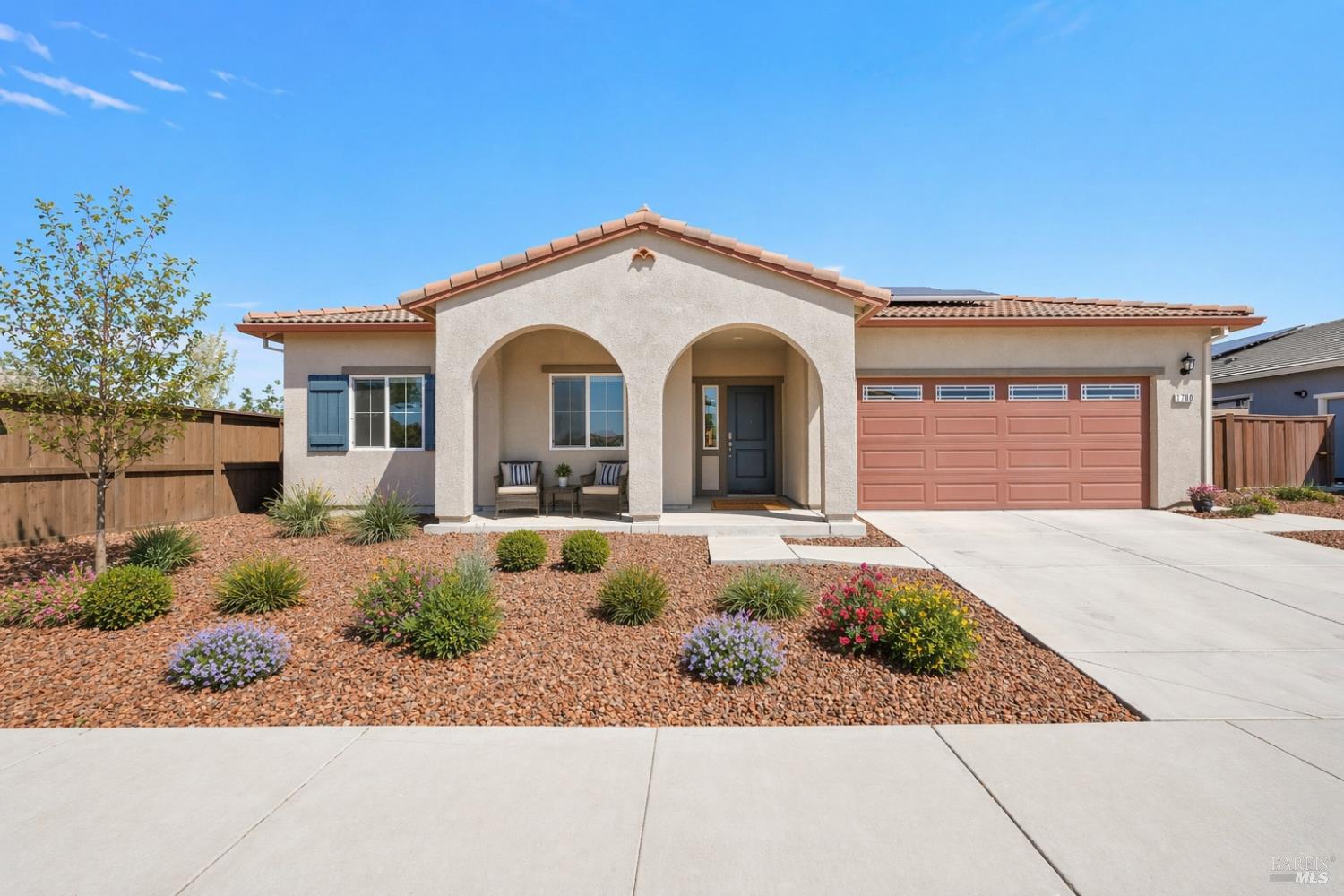 1780 Honeysuckle Way