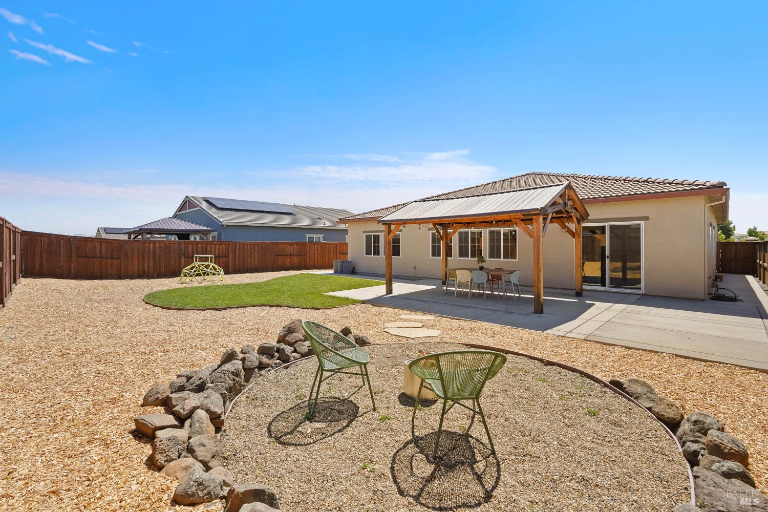 1780 Honeysuckle Way