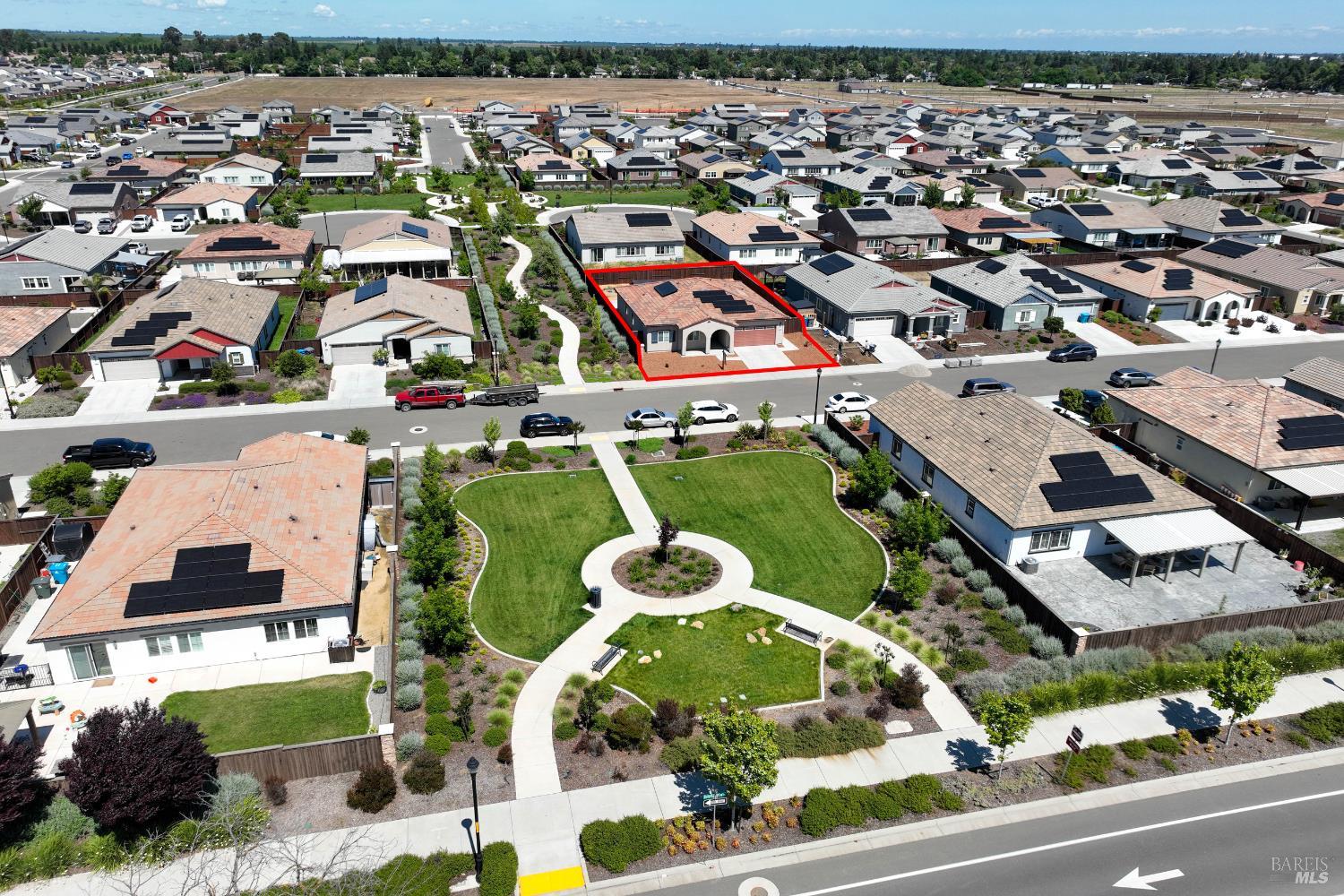 1780 Honeysuckle Way