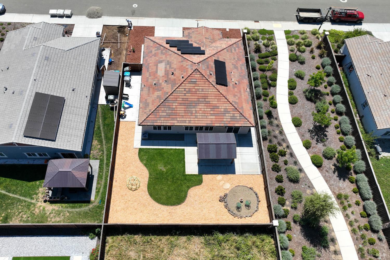 1780 Honeysuckle Way