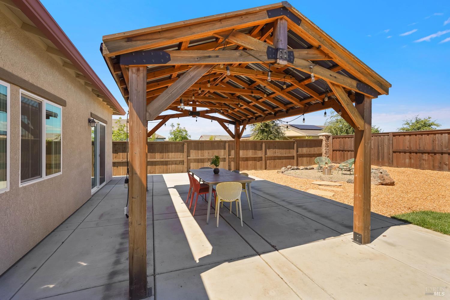 1780 Honeysuckle Way