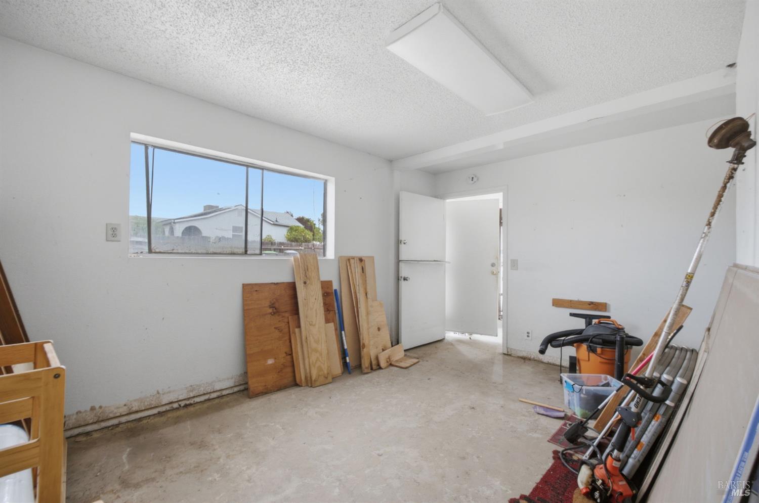 4344 Olive Avenue