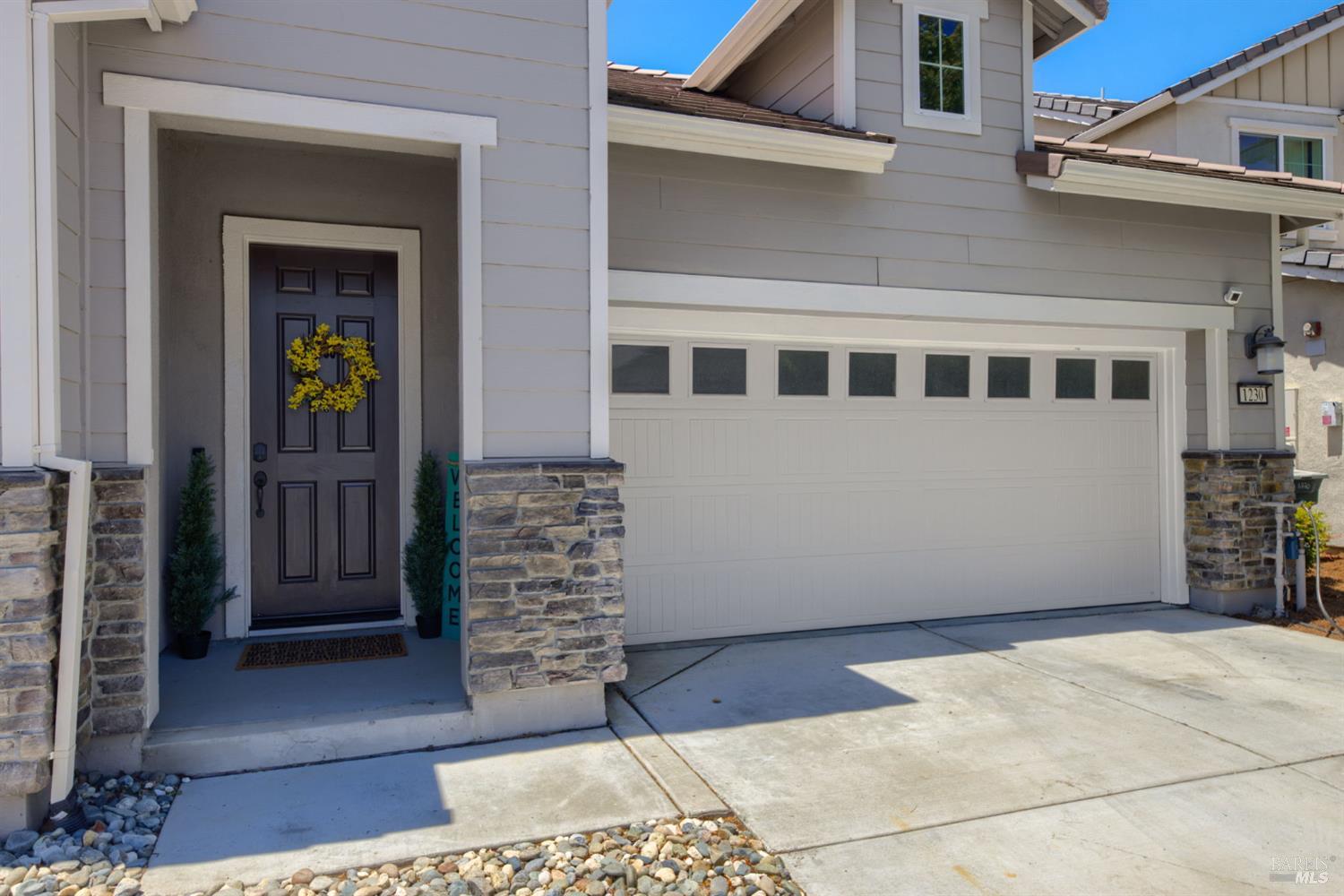 1230 Columbia Drive