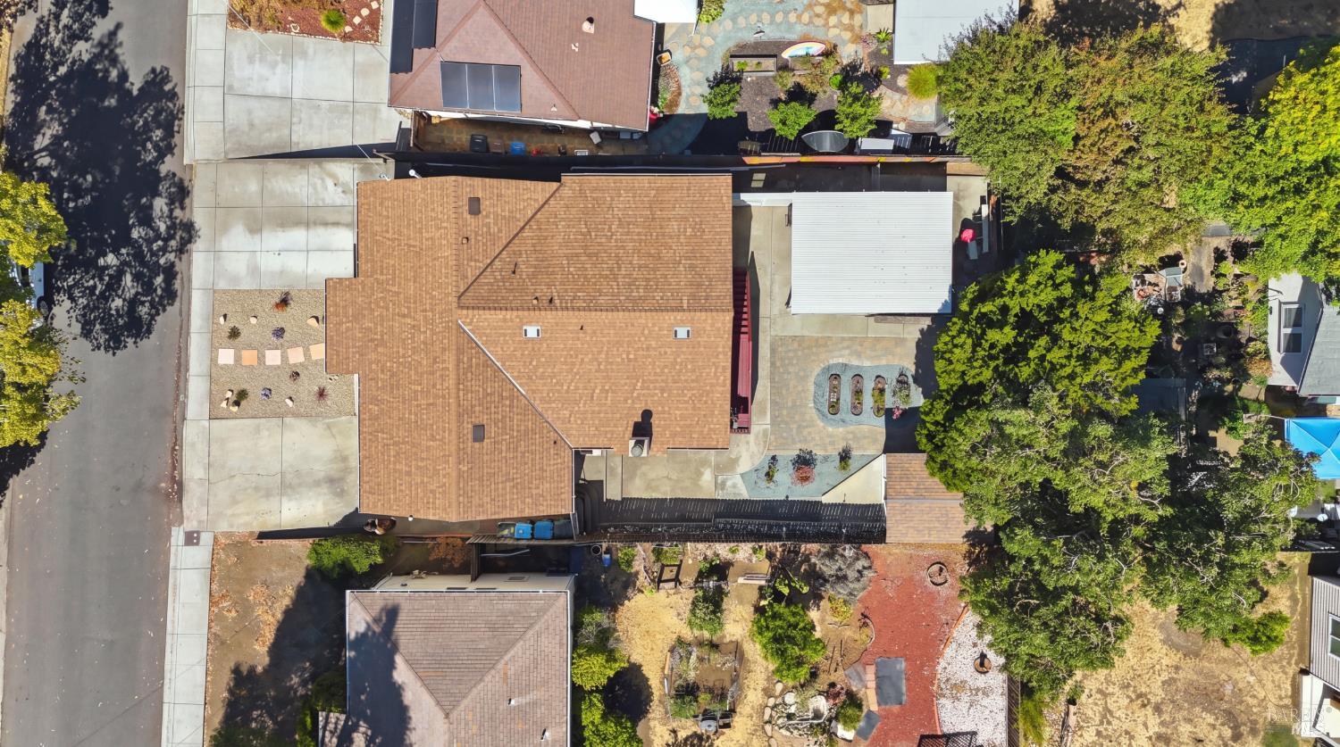 25 Linda Vista Street