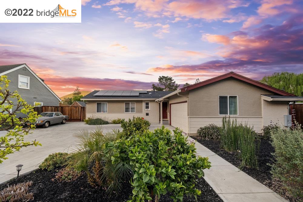 3115 Pinole Valley Rd