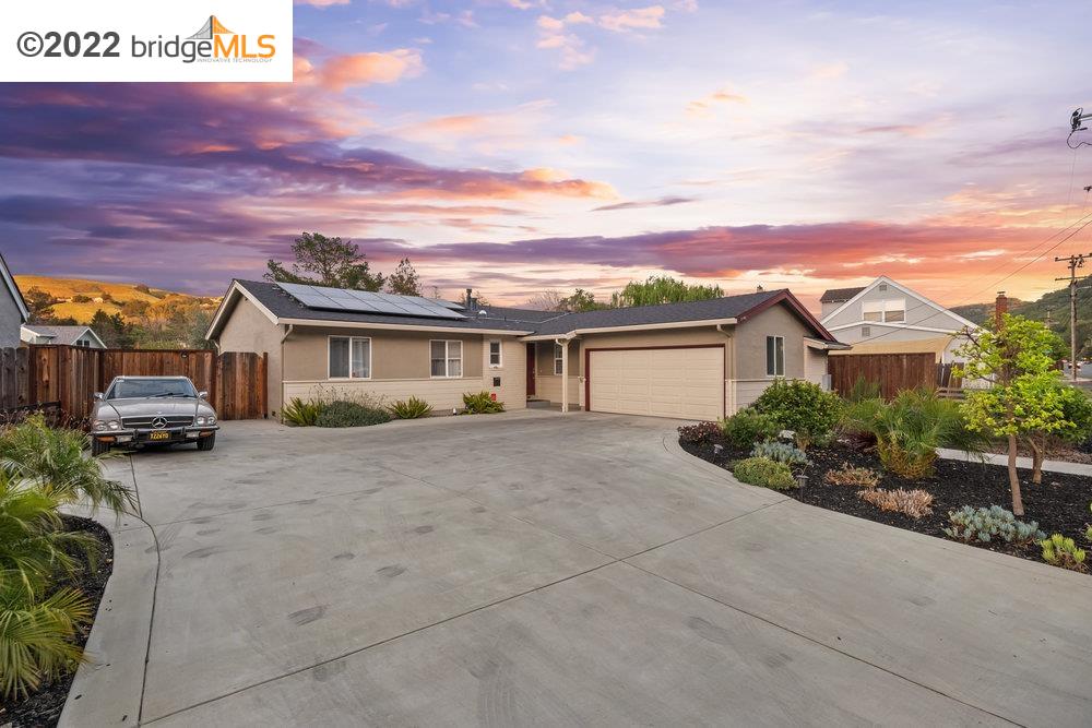 3115 Pinole Valley Rd