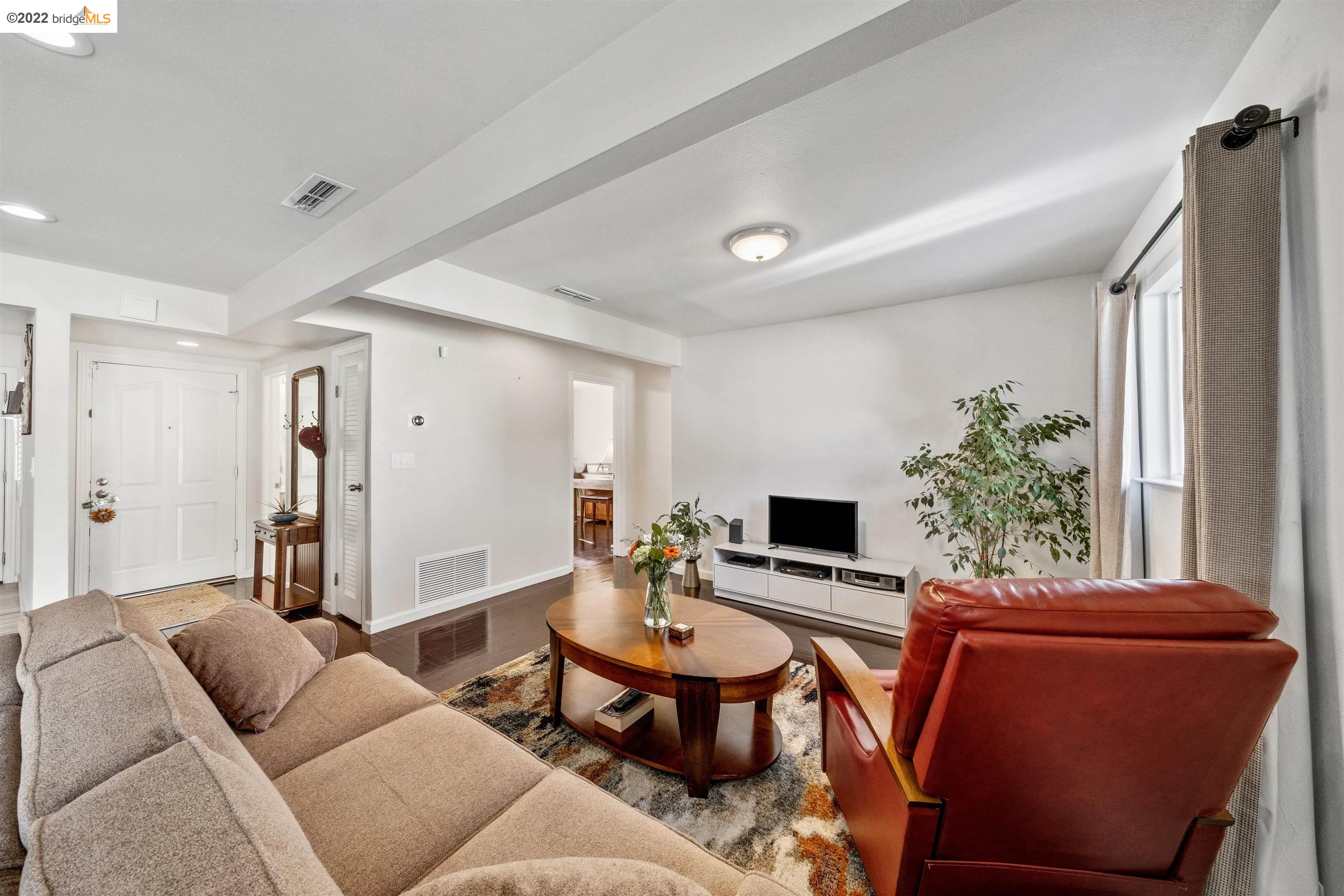 3115 Pinole Valley Rd