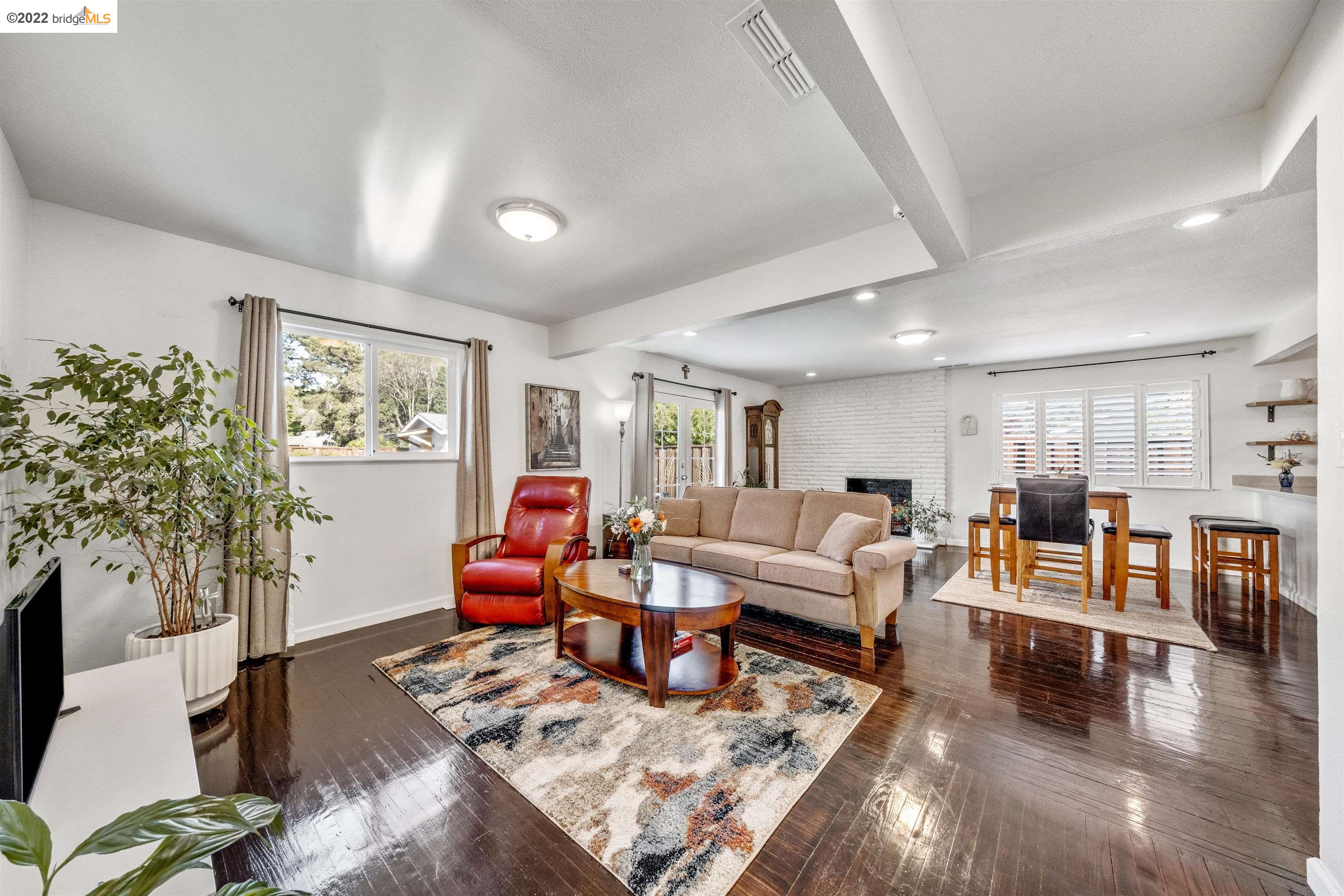 3115 Pinole Valley Rd