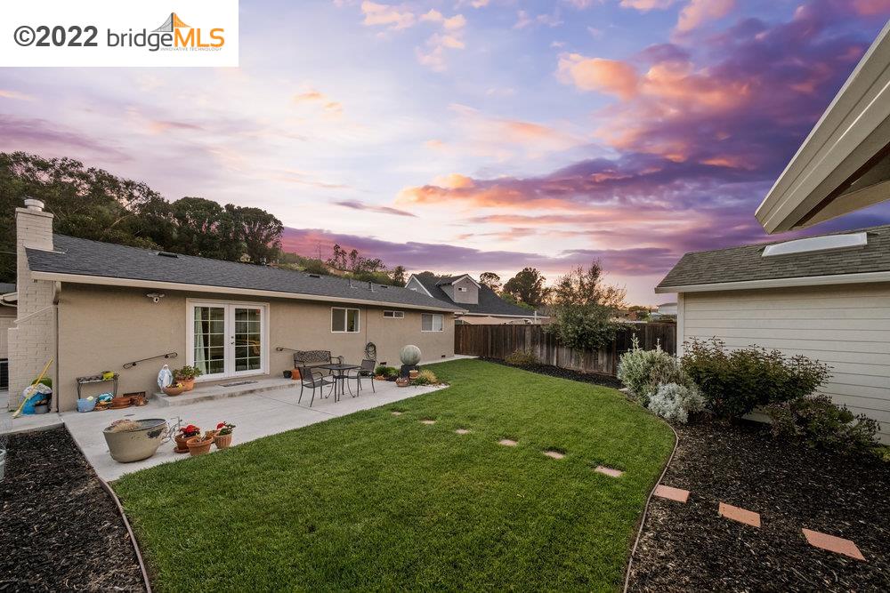 3115 Pinole Valley Rd