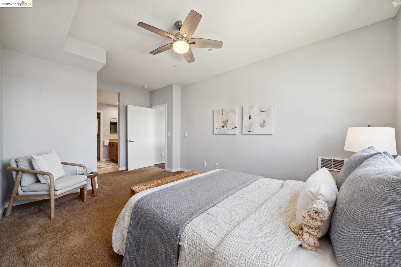 3090 Glascock ST APT 207