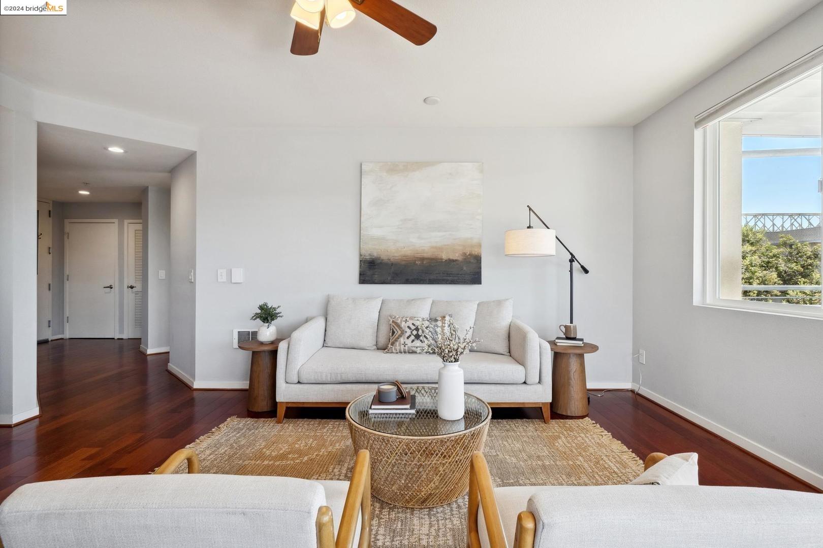 3090 Glascock ST APT 207