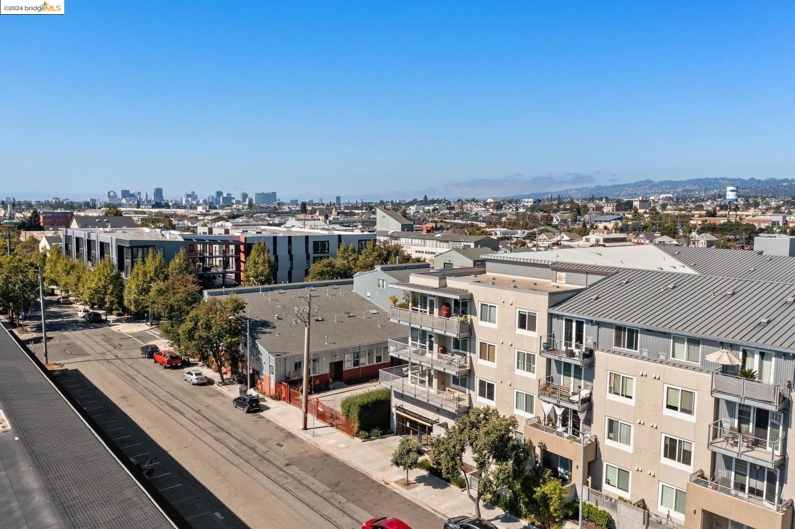 3090 Glascock ST APT 207