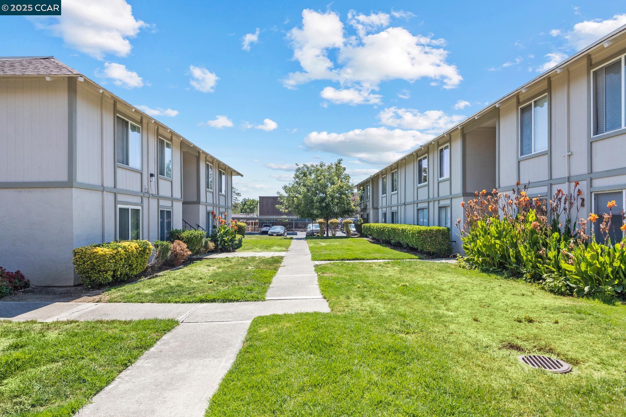 825 Oak Grove Rd # 62