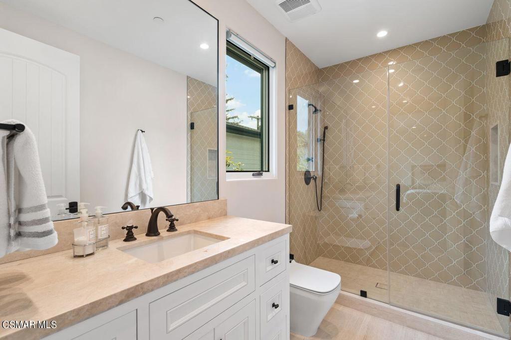 12727 Landale Street