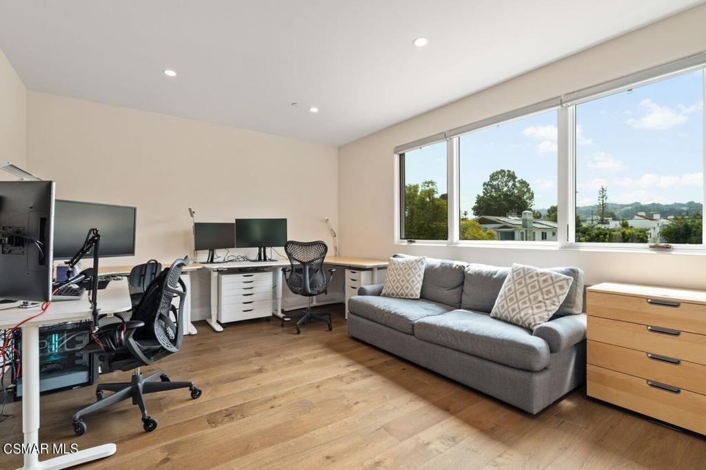 12727 Landale Street