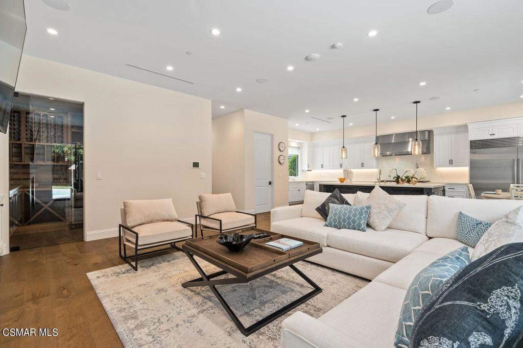 12727 Landale Street