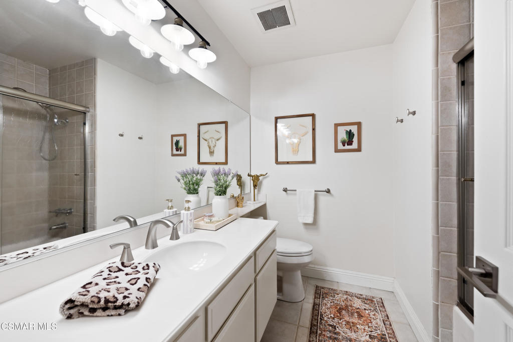 11556 Coralberry Court