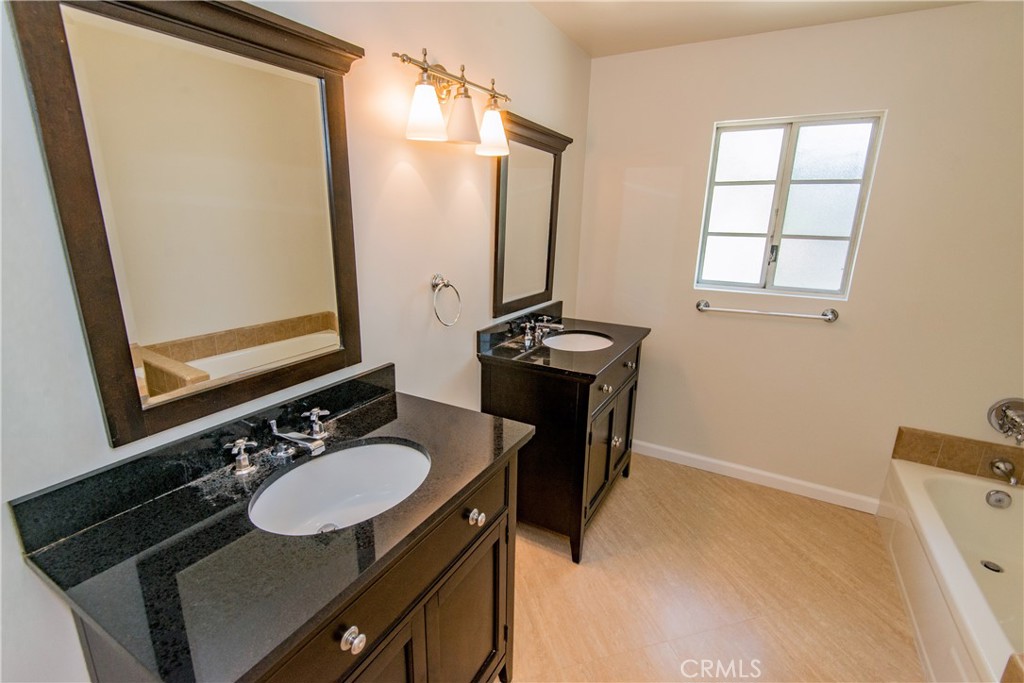 18653 Burbank Boulevard 1