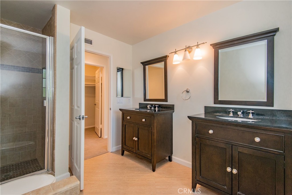 18653 Burbank Boulevard 1