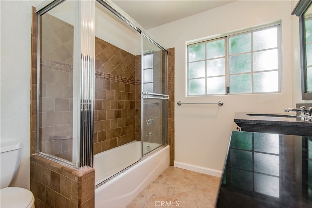 18653 Burbank Boulevard 1