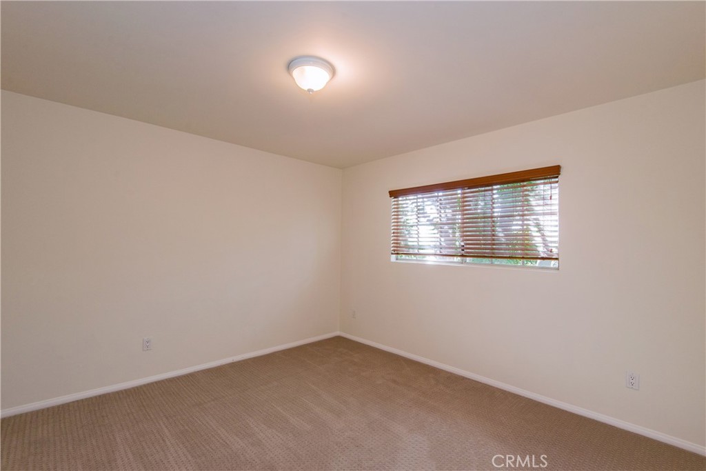 18653 Burbank Boulevard 1