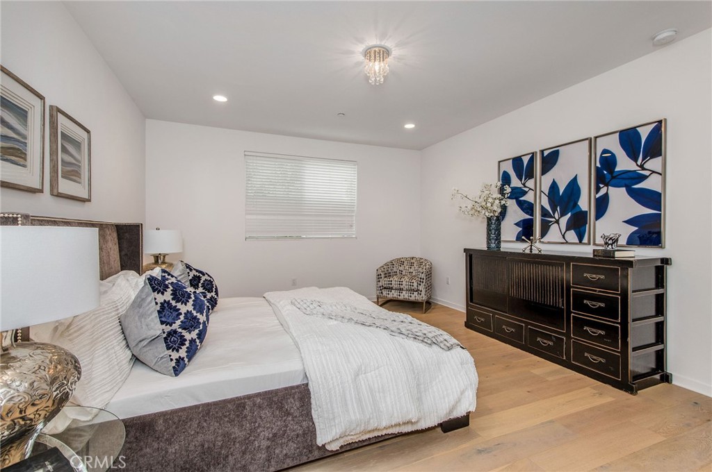 4240 Laurel Canyon Boulevard 106