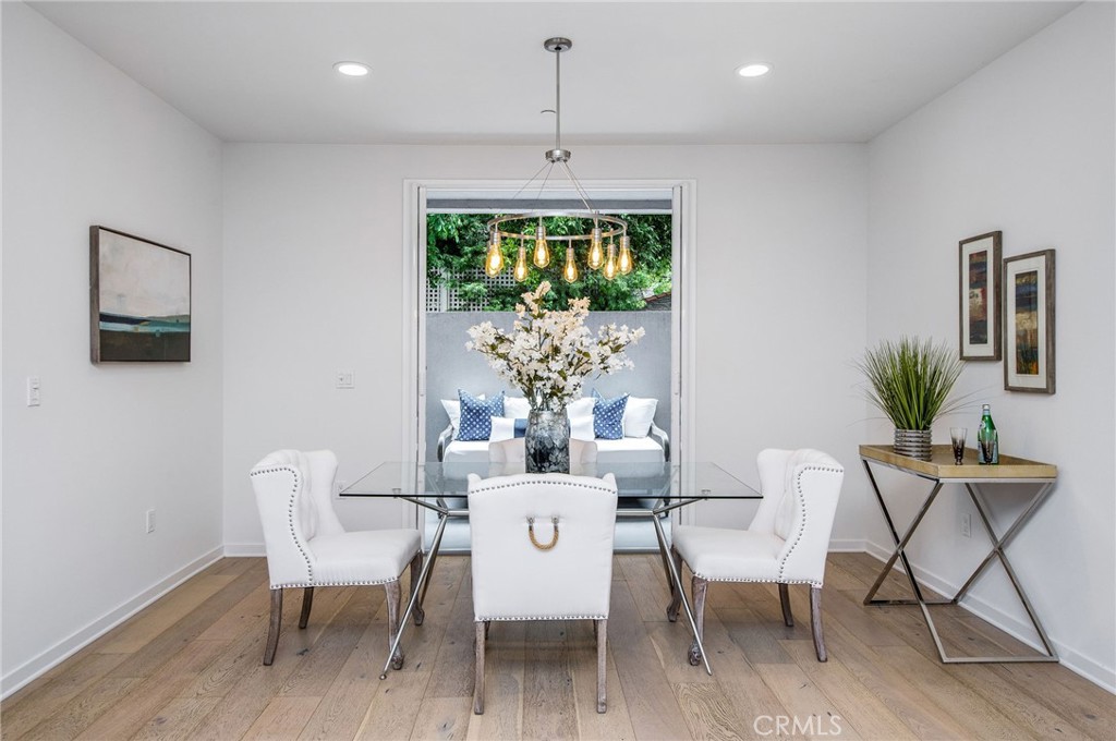 4240 Laurel Canyon Boulevard 106