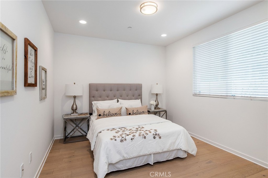 4240 Laurel Canyon Boulevard 106