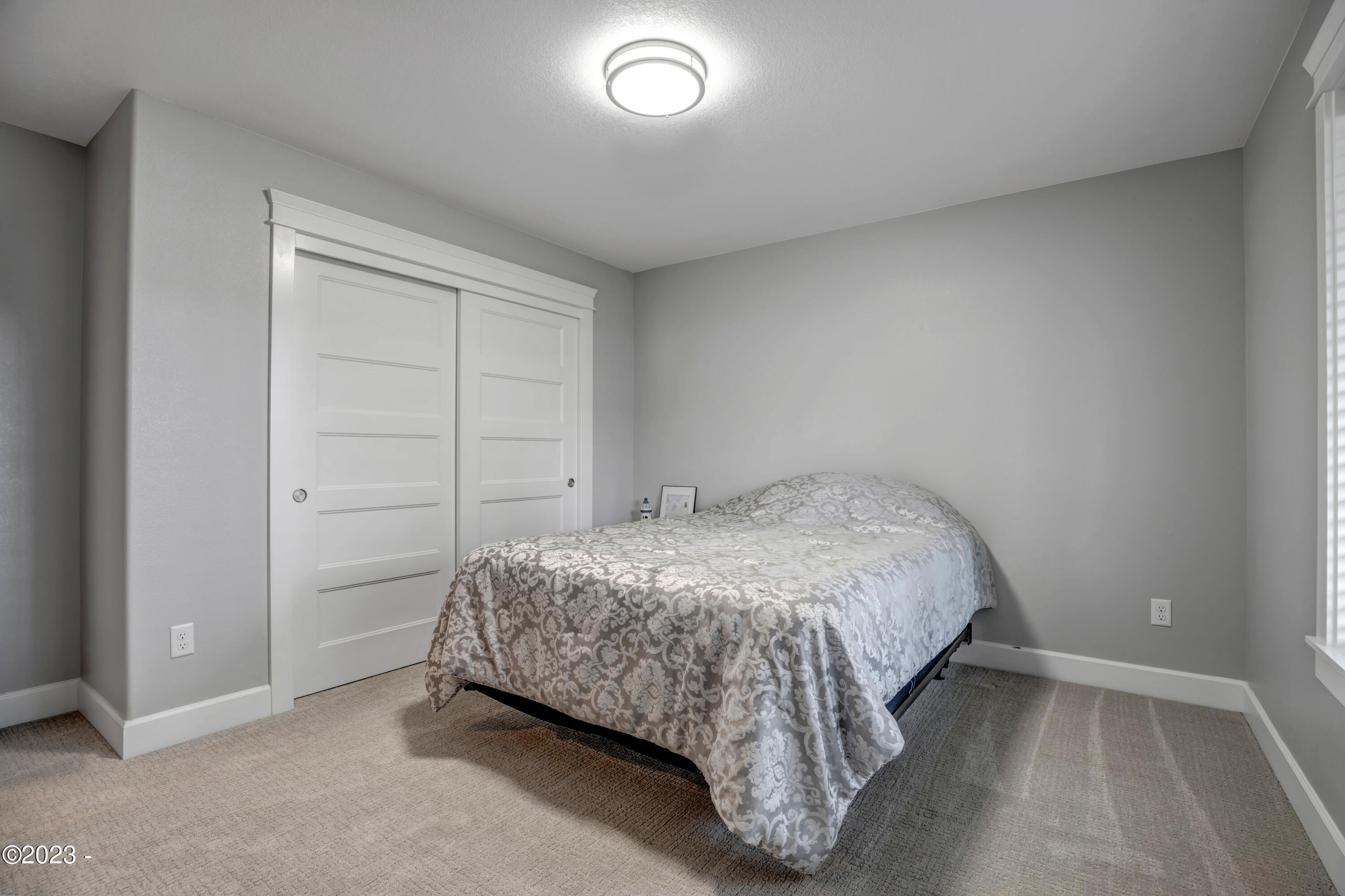 3945 Evergreen Avenue