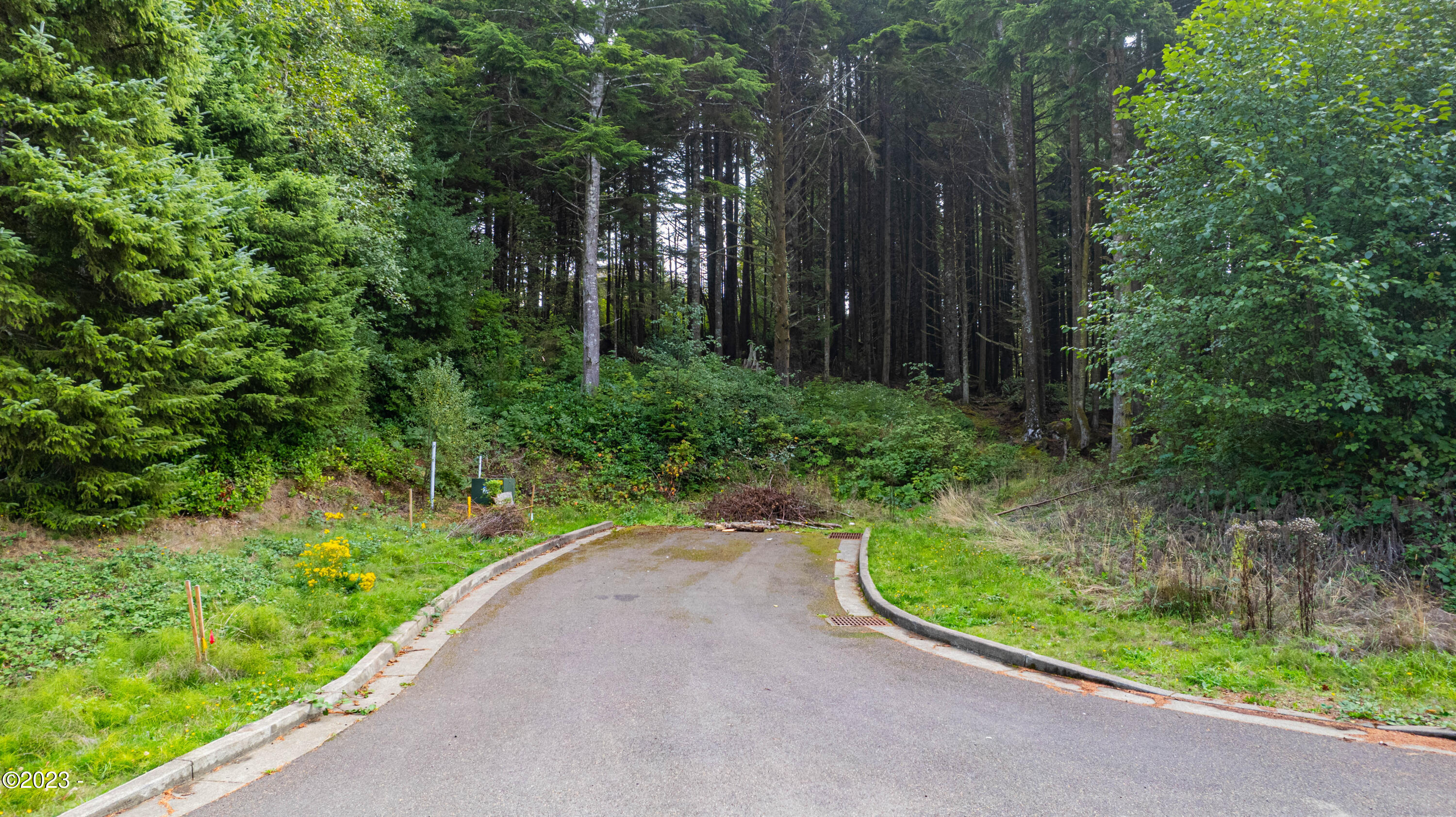 Block 1400 SE Marine Avenue