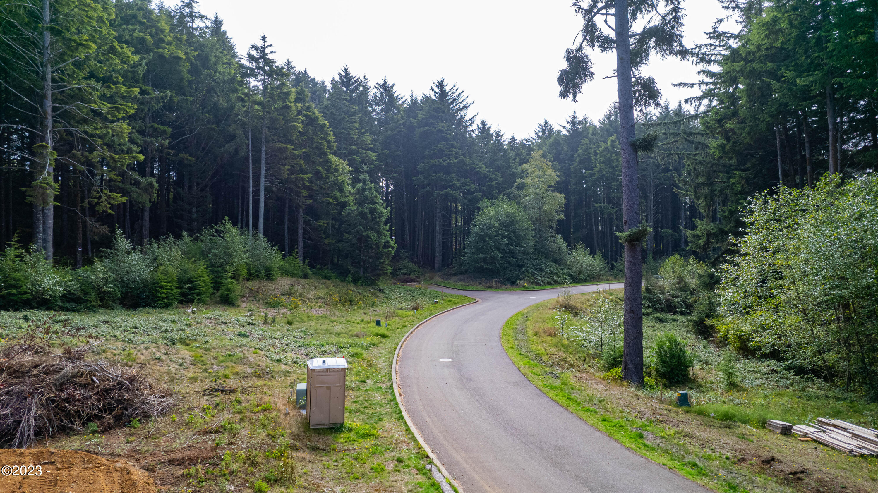 Block 1400 SE Marine Avenue